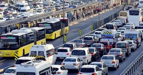 Trafikteki araç sayısı 28 milyona yaklaştı